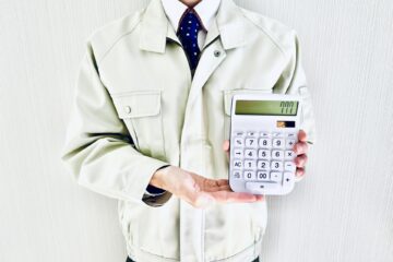 電卓　男性
